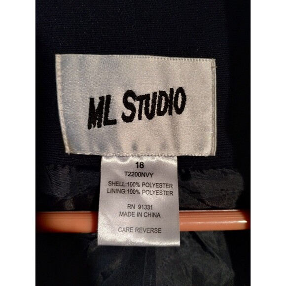 jackets for women - Picture 3 of 5